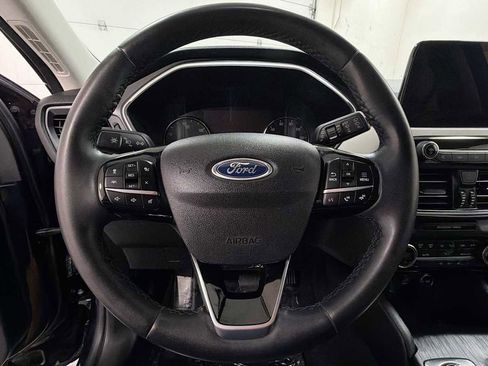 Used 2021 Ford Escape SE w/ Convenience Package AWD/4WD image 16