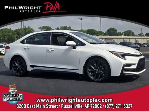 Used 2025 Toyota Corolla SE FWD image 1