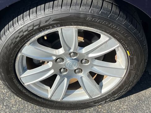 Used 2010 Buick LaCrosse CXL AWD/4WD image 17