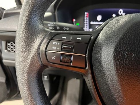 Used 2024 Honda Accord EX image 25