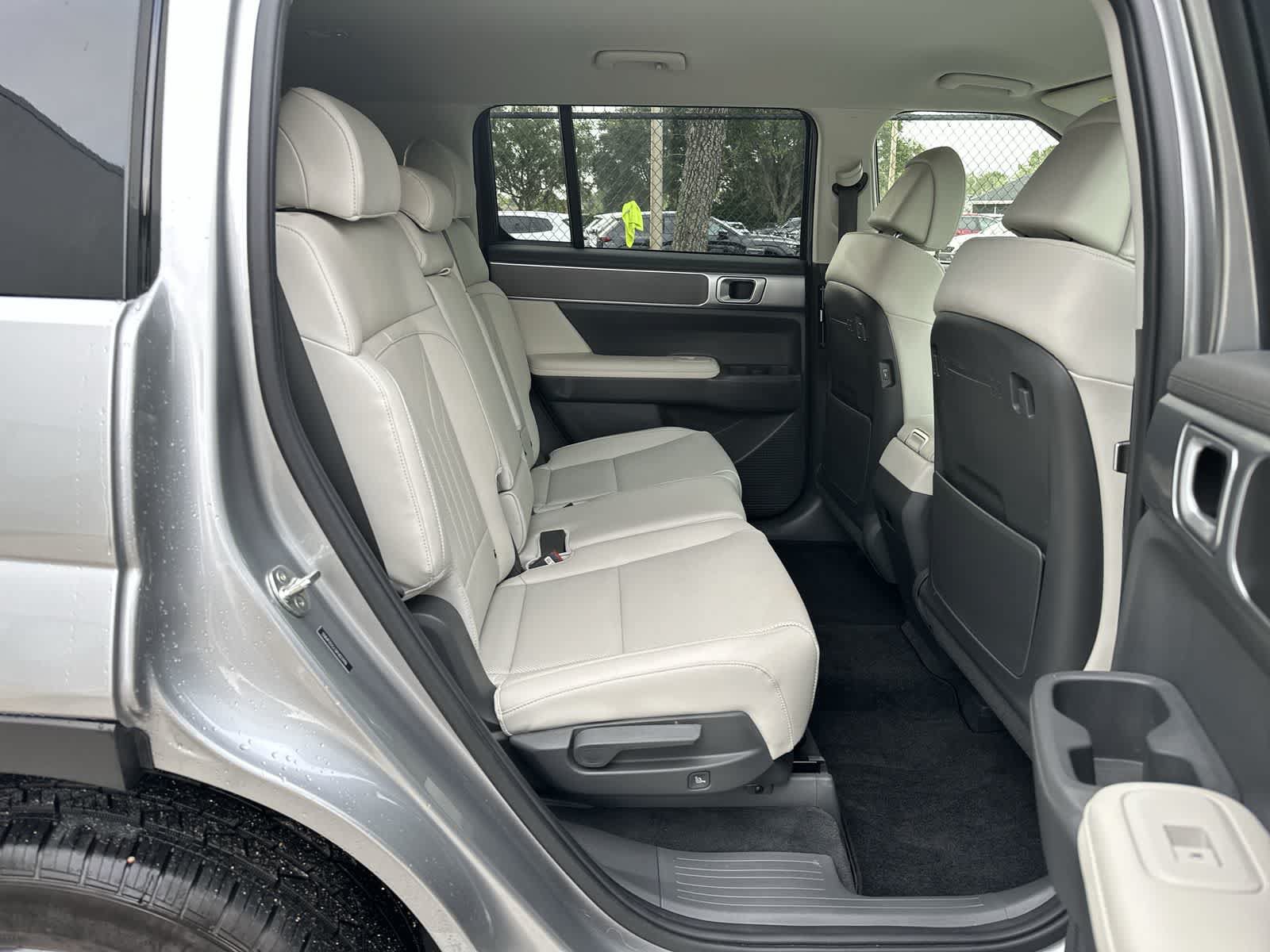 Used 2024 Hyundai Santa Fe SEL AWD/4WD image 18