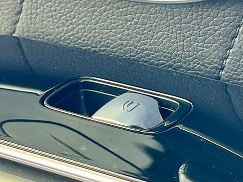 Certified 2023 Mercedes-Benz S 580 4MATIC Sedan image 24