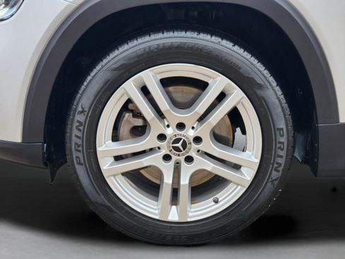 Used 2020 Mercedes-Benz GLB 250 image 30