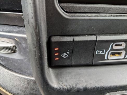 Used 2024 RAM 3500 Limited image 52