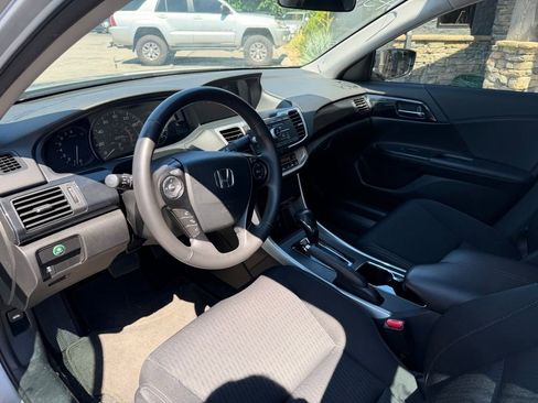 Used 2015 Honda Accord Sport image 6