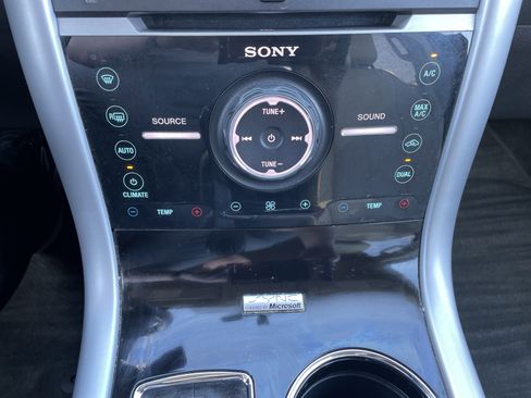 Used 2014 Ford Edge Limited w/ Driver Entry Package AWD/4WD image 35