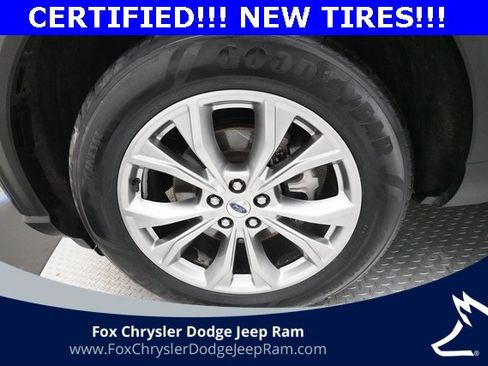 Used 2021 Ford Explorer XLT w/ Equipment Group 202A image 27