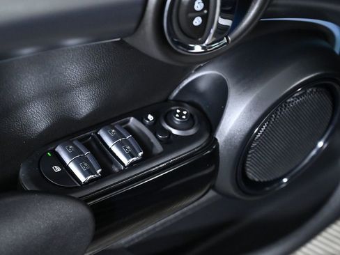 Certified 2024 MINI Cooper S image 20