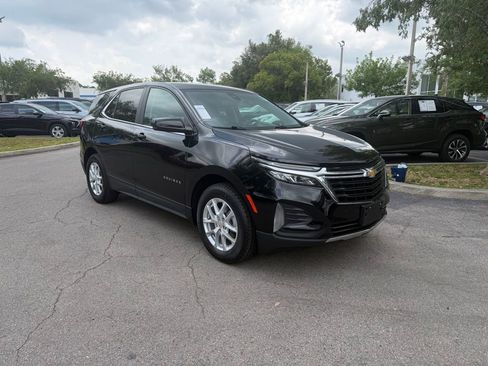 Used 2024 Chevrolet Equinox LT FWD image 1
