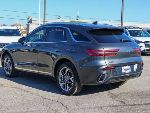 Used 2025 Genesis GV70 2.5T image 5