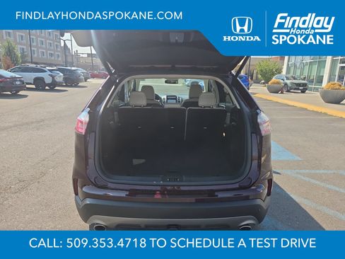 Used 2022 Ford Edge Titanium w/ Equipment Group 301A AWD/4WD image 10