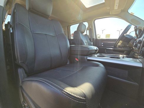 Used 2018 RAM 2500 Laramie w/ Off Road Package image 12