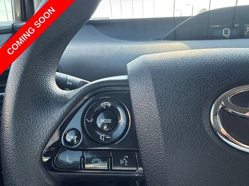 Used 2022 Toyota Prius LE FWD image 21