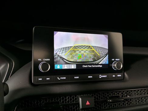 Used 2023 Honda HR-V LX image 23