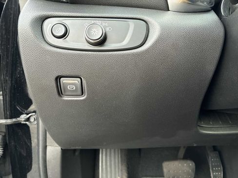 Certified 2023 Chevrolet Blazer LT w/ Driver Confidence Package image 17