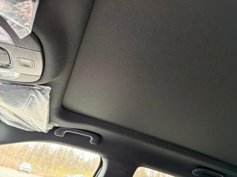 New 2026 Jeep Compass Limited w/ Sun, Sound & Navigation Group image 19