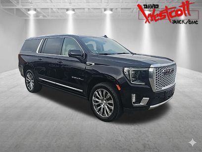Used 2022 GMC Yukon XL Denali w/ Denali Ultimate Package