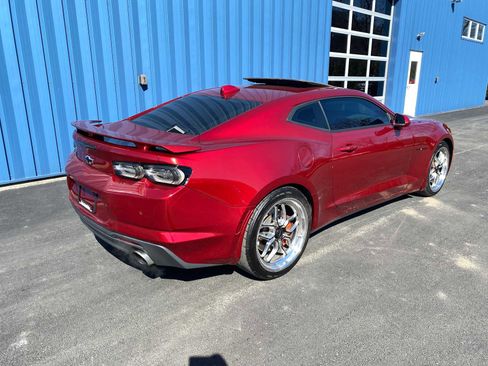 Used 2021 Chevrolet Camaro SS image 3