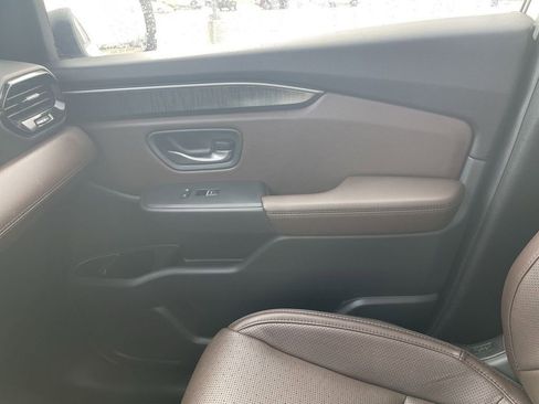 Used 2023 Honda Pilot Elite image 31