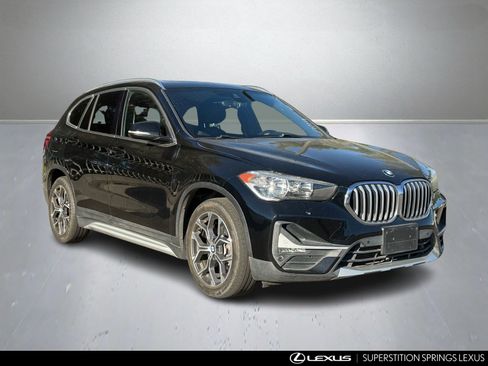 Used 2020 BMW X1 xDrive28i image 2