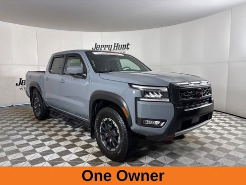 Used 2025 Nissan Frontier PRO-4X image 4