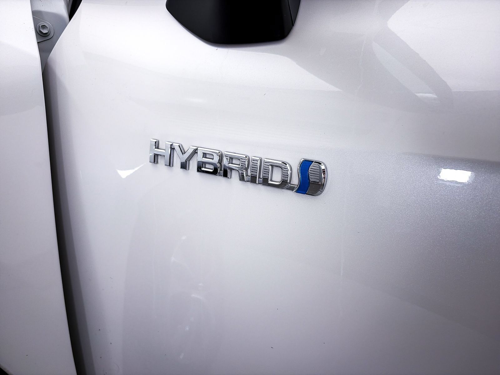 Used 2020 Toyota Highlander XLE AWD/4WD image 2
