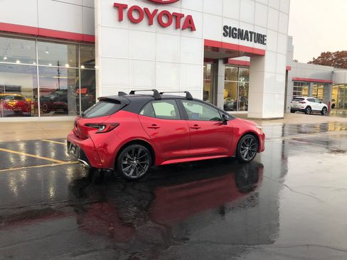 Certified 2023 Toyota Corolla XSE image 2