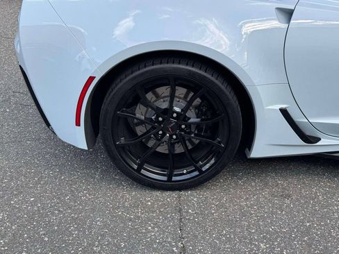 Used 2018 Chevrolet Corvette Grand Sport RWD image 10