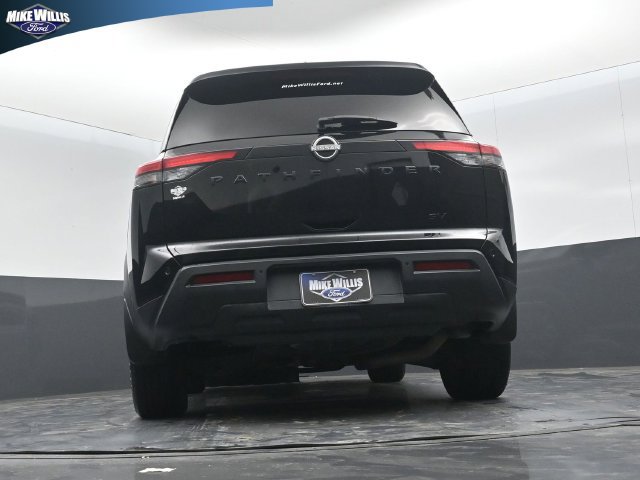 Used 2023 Nissan Pathfinder SV w/ Black Appearance Package FWD image 22