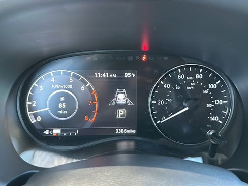 Used 2024 Nissan Kicks SV w/ Interior Electronics Package image 19