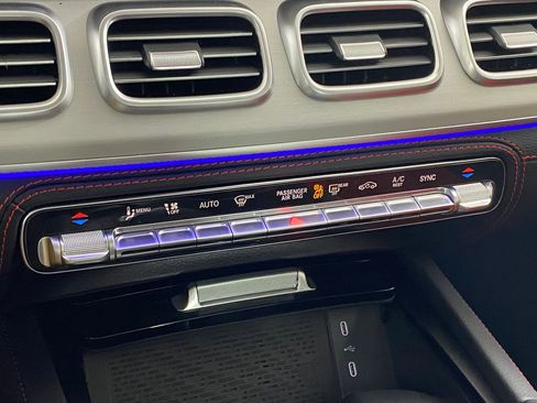 New 2026 Mercedes-Benz GLE 53 AMG 4MATIC Coupe image 35