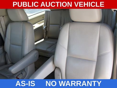 Used 2011 GMC Yukon XL Denali AWD/4WD image 28