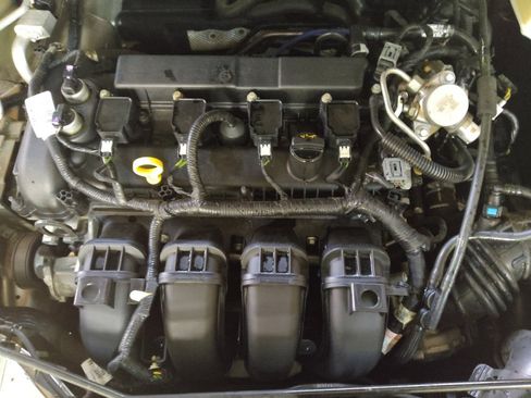 Used 2017 Ford Focus SE image 30