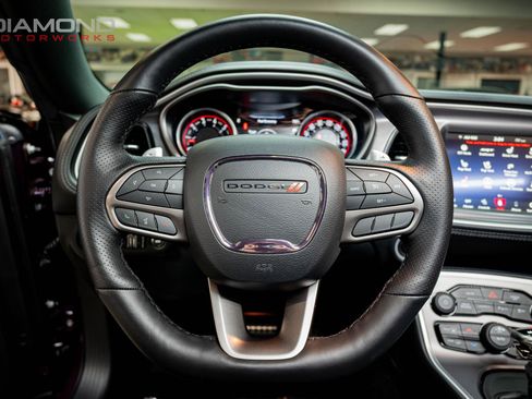 Used 2021 Dodge Challenger R/T Scat Pack image 17