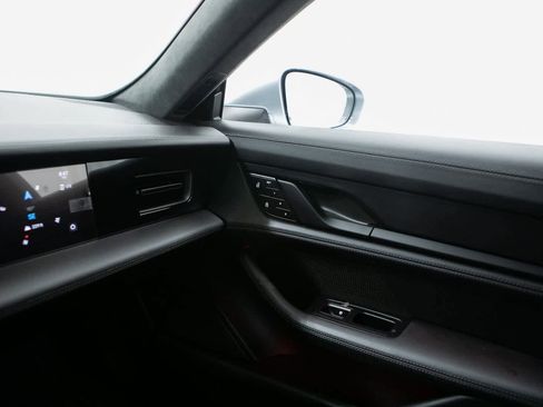 Certified 2024 Porsche Taycan GTS image 24