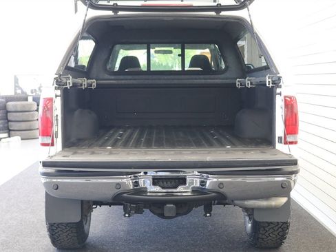 Used 2002 Ford F350 XLT image 15