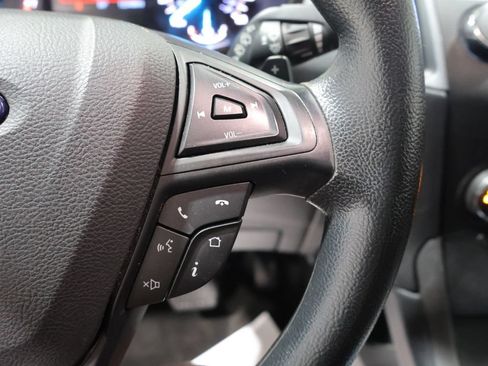 Used 2019 Ford Edge SE AWD/4WD image 35