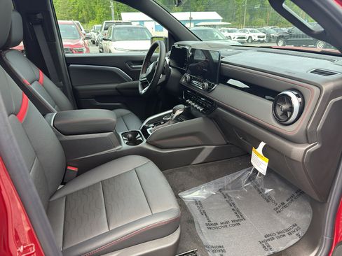 New 2026 Chevrolet Colorado Z71 w/ Technology Package AWD/4WD image 30