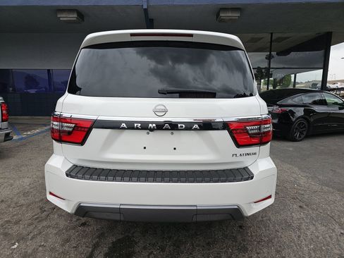 Used 2024 Nissan Armada Platinum w/ Captain's Chairs Package image 8