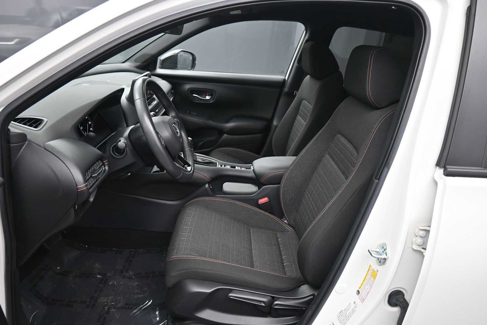 Certified 2024 Honda HR-V Sport image 18