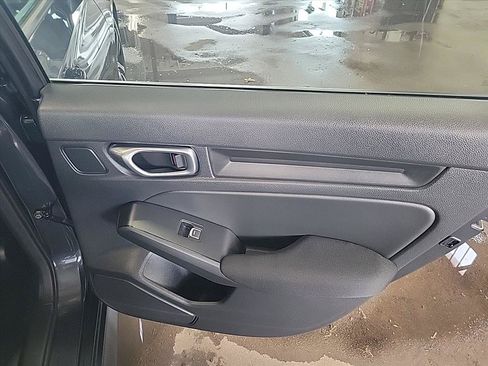 Used 2023 Honda Civic LX image 21