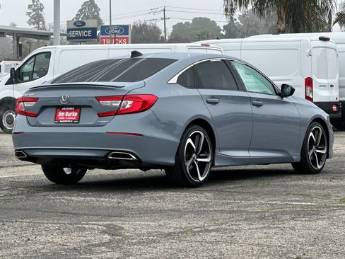 Used 2022 Honda Accord Sport image 4
