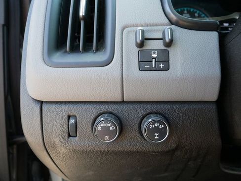 Used 2018 Chevrolet Colorado W/T w/ WT Convenience Package AWD/4WD image 24