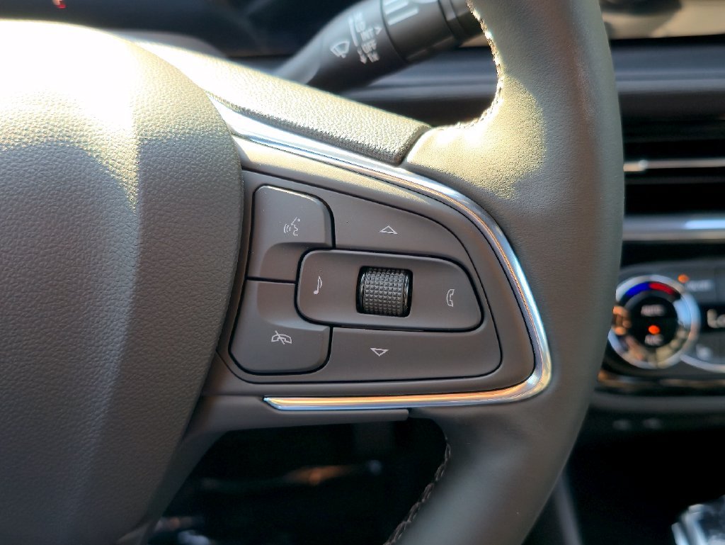 New 2026 Buick Envista Sport Touring w/ Convenience I Package FWD image 20
