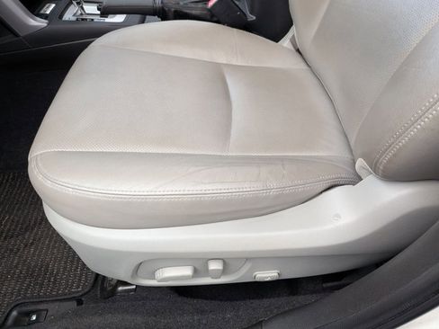 Used 2014 Subaru Forester 2.5i Limited w/ Popular Package #2 AWD/4WD image 14