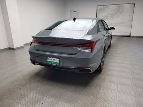 Used 2021 Hyundai Elantra SEL w/ Convenience + Premium Package FWD image 7