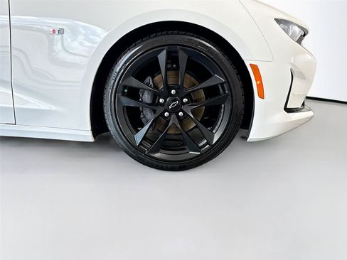 Used 2021 Chevrolet Camaro LT w/ 1LE Track Performance Package RWD image 28