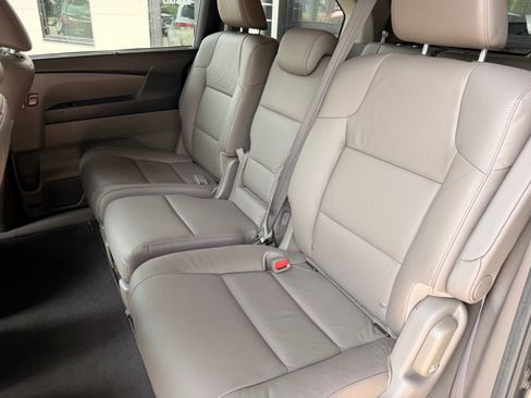 Used 2013 Honda Odyssey EX-L image 12