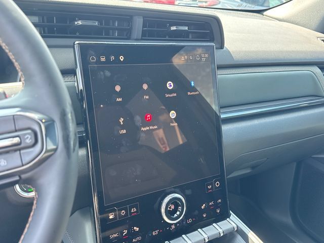New 2027 GMC Terrain AT4 w/ Technology Package II AWD/4WD image 22