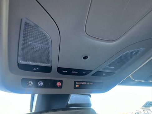 Used 2016 Chevrolet Impala LTZ FWD image 21